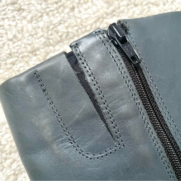 ECCO Tall Gray Leather Heeled Boots Ankle Strap Side Zip | EU 39 US 8.5 - Picture 4 of 11